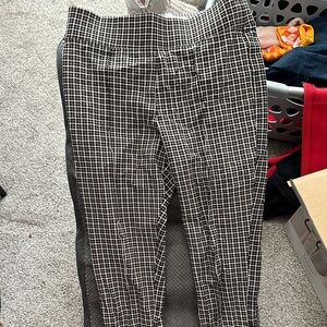 Old Navy Stretchy patterned leggings/work pants size 10 Long